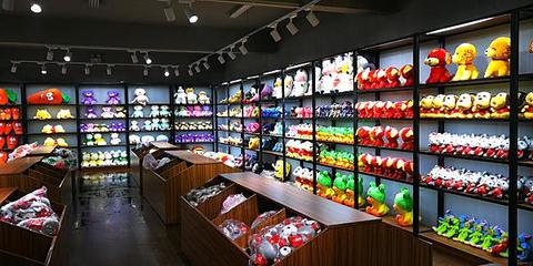 雄安新區(qū)傳統(tǒng)產(chǎn)業(yè)轉(zhuǎn)型記 從玩具銷售看‘騰籠換鳥、筑巢引鳳’戰(zhàn)略實(shí)踐